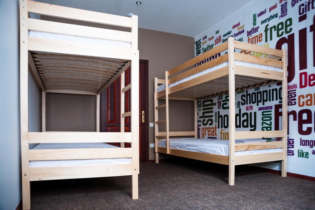 Happy Home Hostel Одеса Екстериор снимка